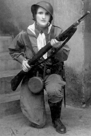 Maria Sguassábia fardada como soldado, 1932
