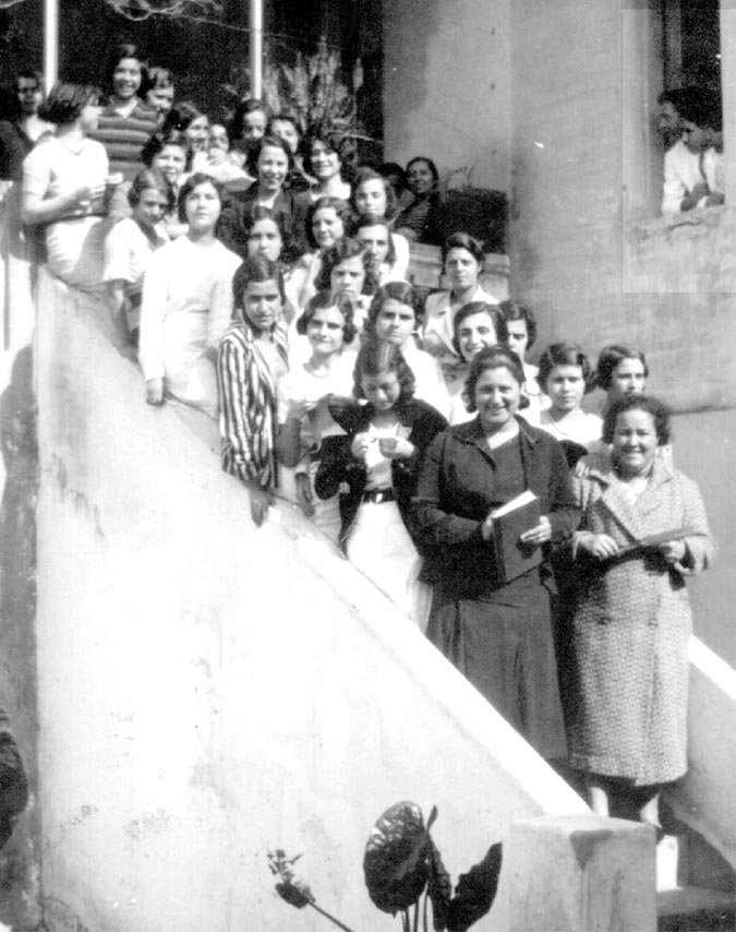 Maria entre as voluntárias de 1932