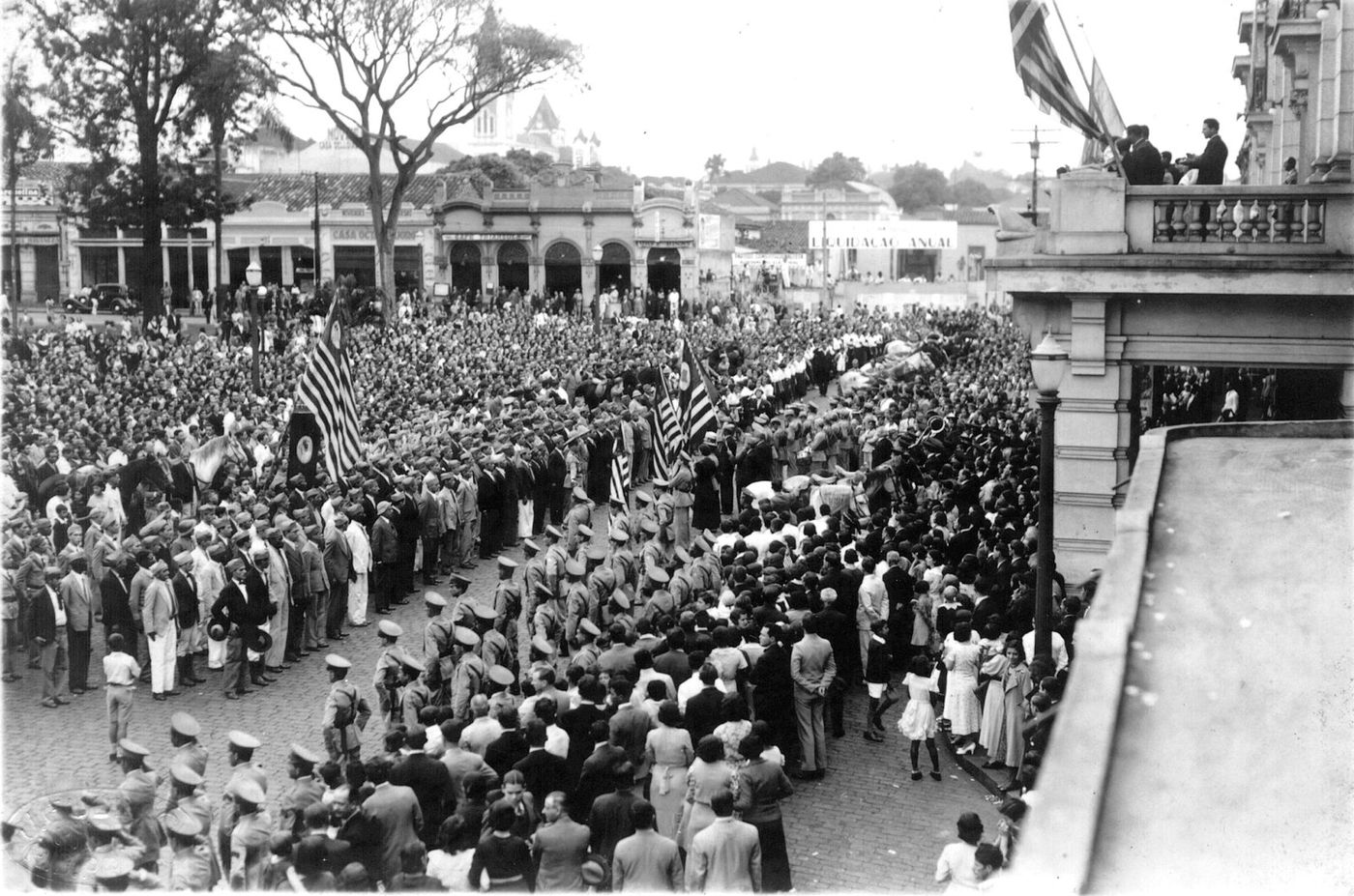 Comemoração dos veteranos de 1932 em Ribeirão Preto
